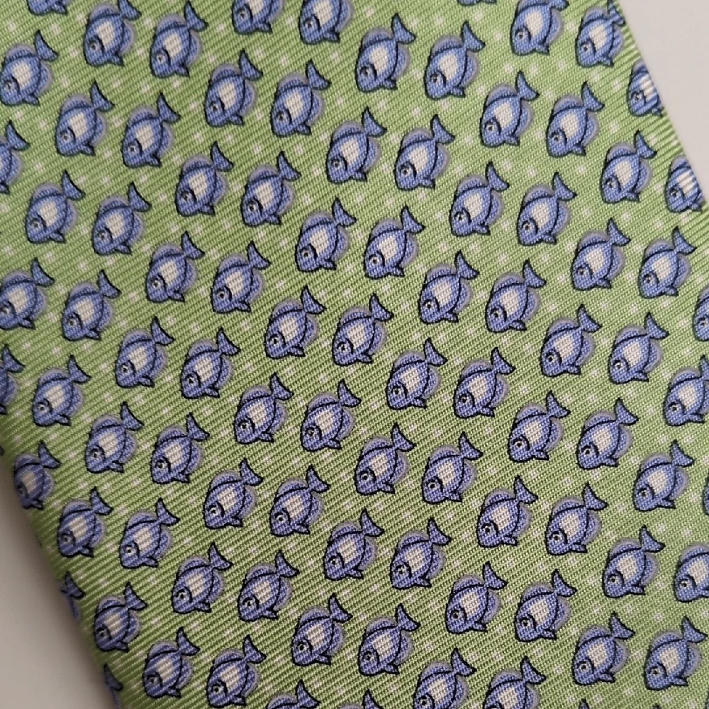 Tommy Hilfiger Fish Pattern 100% Silk Neck Tie - Green &‎ Blue